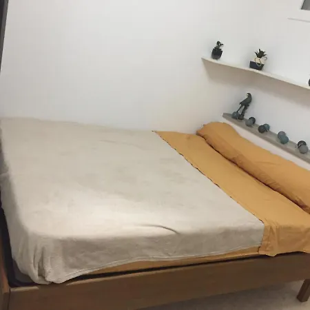 L'esprit Libre Лакон