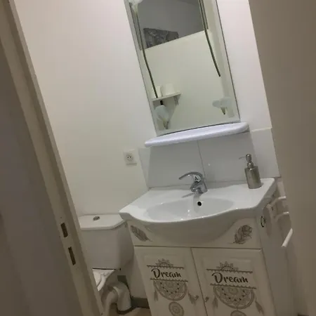L'esprit Libre Apartment *